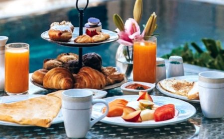 Megu – Chanakyapuri – 4.7 Rating – ₹7500 approx for two, exclusive of alcohol and taxes – Luxury Japanese Fine Dining at The Leela Palace