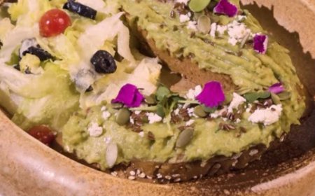 Little Italy – Sahibabad – 4.7 Rating – ₹1500 approx for two, exclusive of taxes – Cozy Italian Casual Dining in Ghaziabad