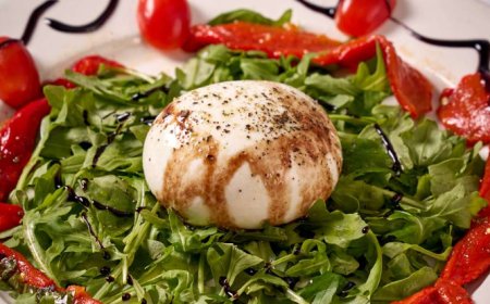 Casa Bella Little Italy - 4.5 rating - Classic Italian Restaurant NYC