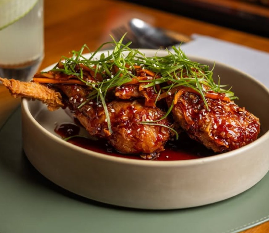 Plats – Malviya Nagar – 4.9 Rating – ₹4000 approx for two, exclusive of alcohol and taxes – Vibrant Fusion Cafe & Open Mic