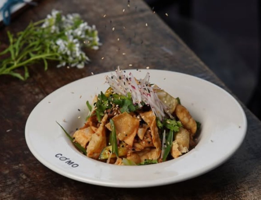 Como Pizzeria – Sector 15 Gurgaon – 4.4 Rating – ₹1800 approx for two, exclusive of taxes – Authentic Neapolitan Wood-Fired Pizza Casual Dining at Gurugram