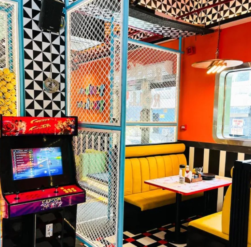Miss Doozy – Greater Kailash (GK 2) – 4.3 Rating – ₹1050 approx for two, exclusive of taxes – Vibrant Multi-Cuisine Casual Bar & Restaurant with North Indian, Chinese & Italian Flavors at Savitri Cinema Complex, New Delhi